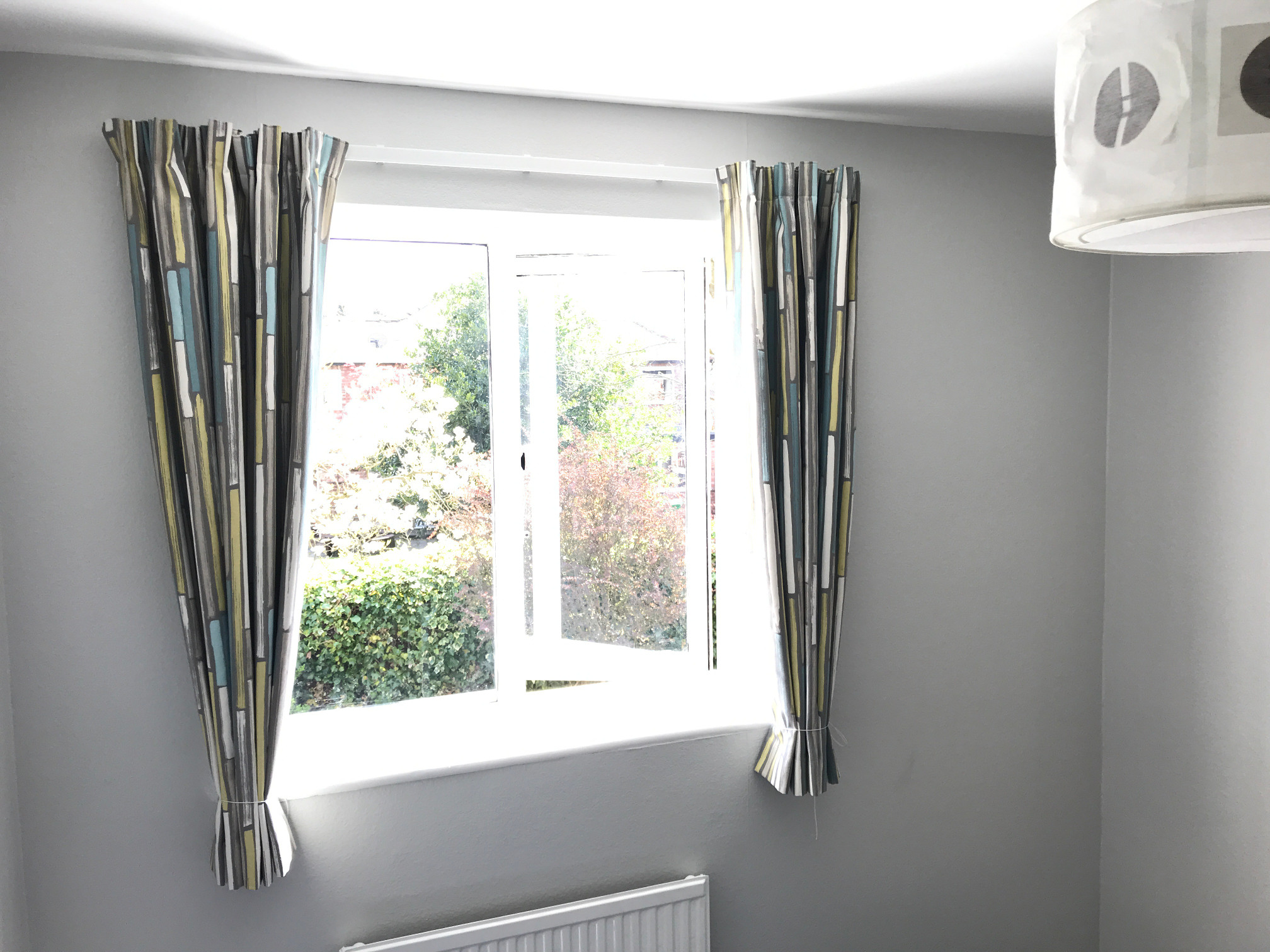 curtains-made-to-measure-didsbury-wide-curtains